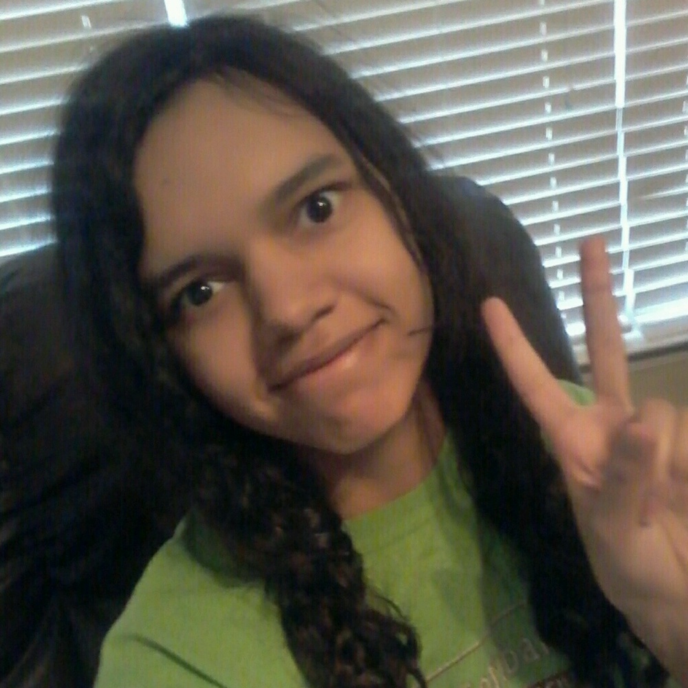 Meet your Posher, Anasia